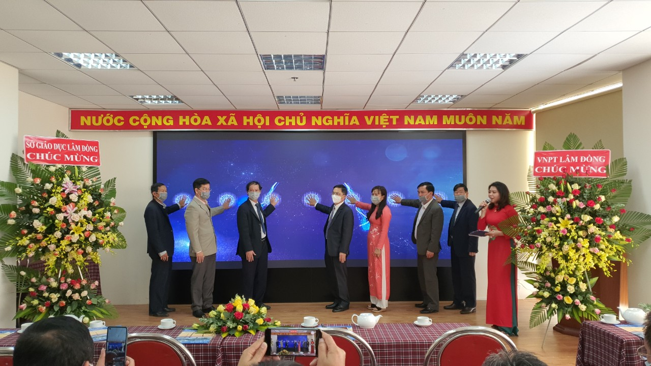 Trung tâm điều hành giáo dục thông minh Lâm Đồng chính thức đi vào hoạt động