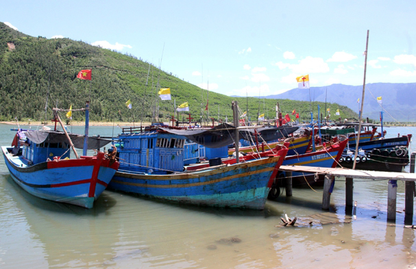 VNPT fortifies the supply of cruise control devices for fishing boats in Ha Tinh