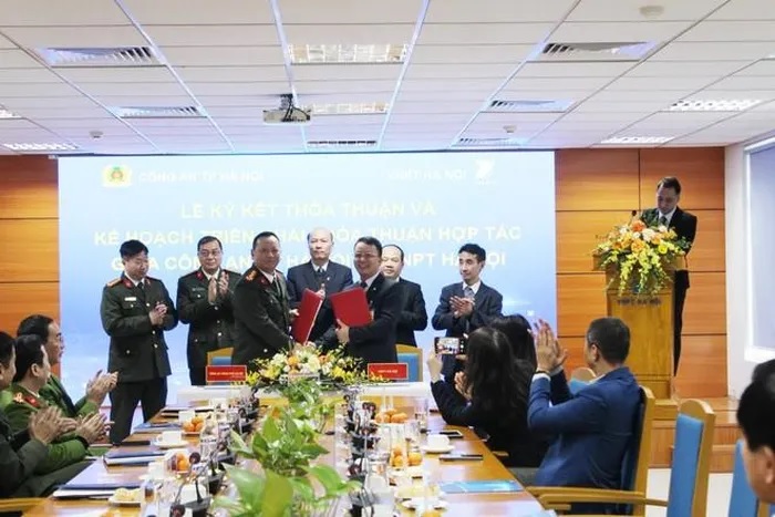 VNPT ready to accompany Hanoi Municipal Police Department in digital transformation