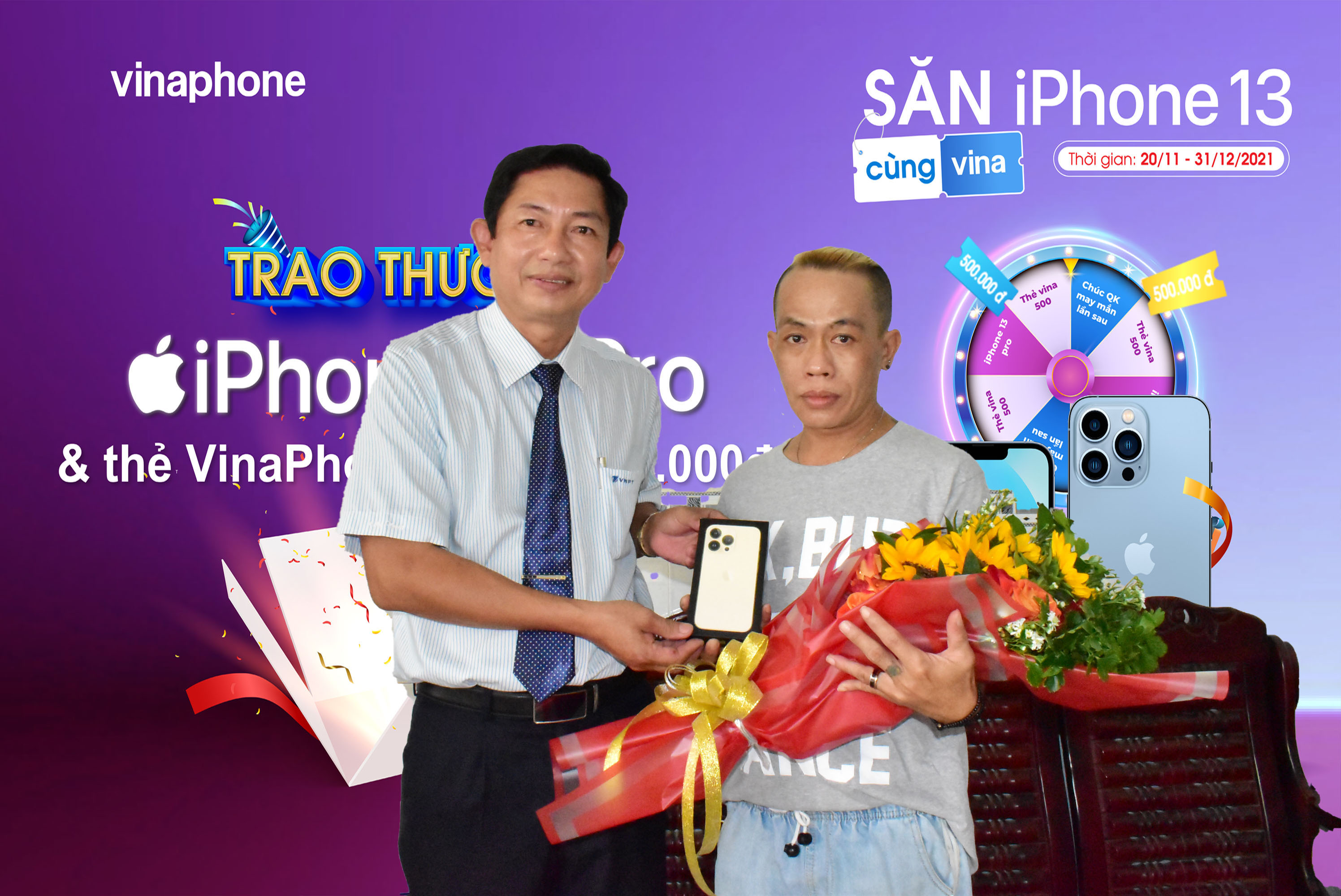 VNPT - VinaPhone Trà Vinh đã tổ chức trao thưởng cho khách hàng trúng thưởng Chương trình khuyến mại "Săn Iphone 13 cùng vina"