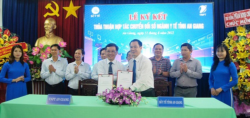 Sở Y tế An Giang và VNPT An Giang ký kết thỏa thuận hợp tác triển khai chuyển đổi số ngành y tế