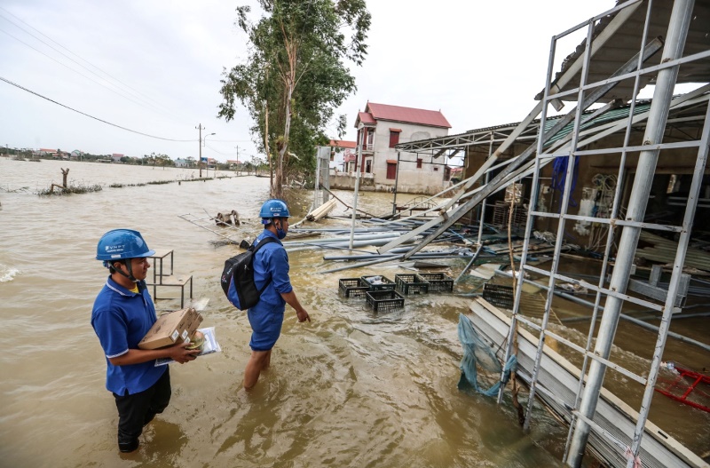 VNPT tăng cường độ gấp 3 lần để khắc phục thông tin liên lạc sau bão tại Quảng Ngãi