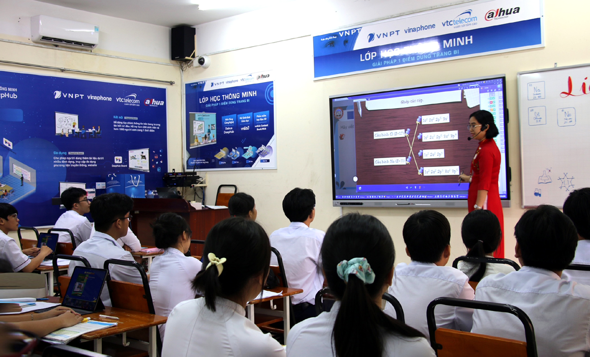 VNPT launches Smart Classroom in Ho Chi Minh City