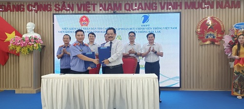 VNPT signs cooperation agreement with People's Procuracy of Dak Lak province