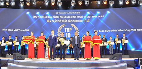 oneSME- nền tảng thúc đẩy chuyển đối số doanh nghiệp vừa và nhỏ của VNPT được vinh danh tại Giải thưởng Sản phẩm công nghệ số Make in Viet Nam năm 2022