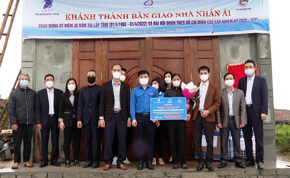 VNPT phối hợp trao tặng nhà nhân ái cho các gia đình khó khăn tại Ninh Bình