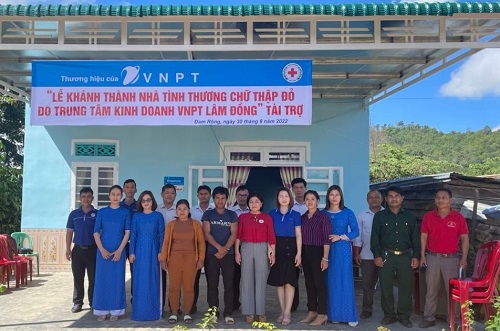 VNPT trao tặng nhà tình thương cho các hộ gia đình có hoàn cảnh khó khăn tại Lâm Đồng