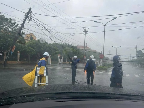 VNPT sớm khôi phục liên lạc  tại các địa phương bị ảnh hưởng do bão