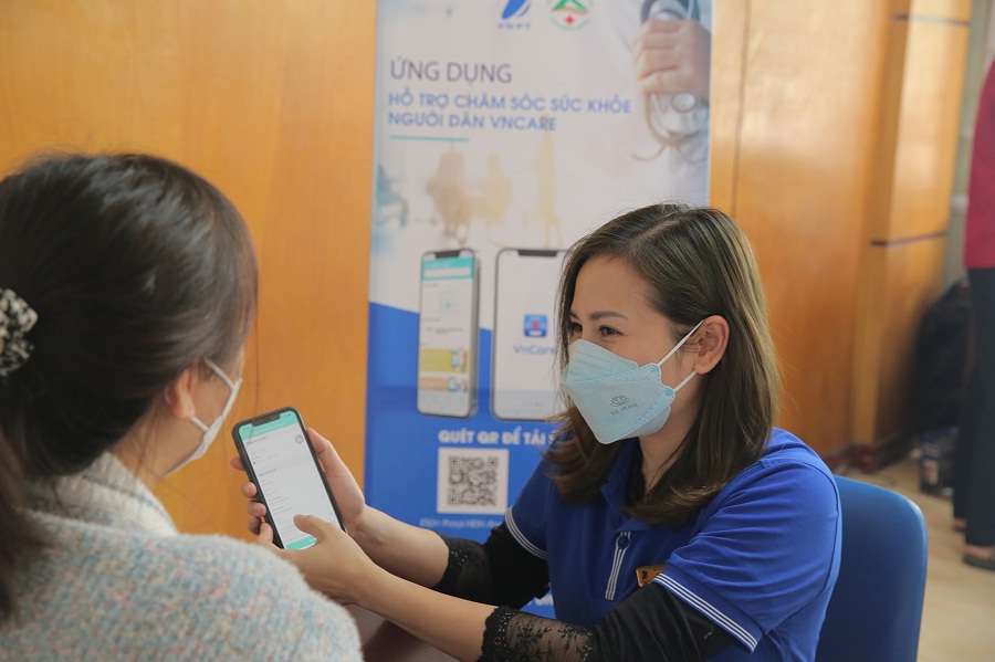 Bệnh viện Đa khoa tỉnh Lào Cai hợp tác cùng VNPT để chuyển đổi số
