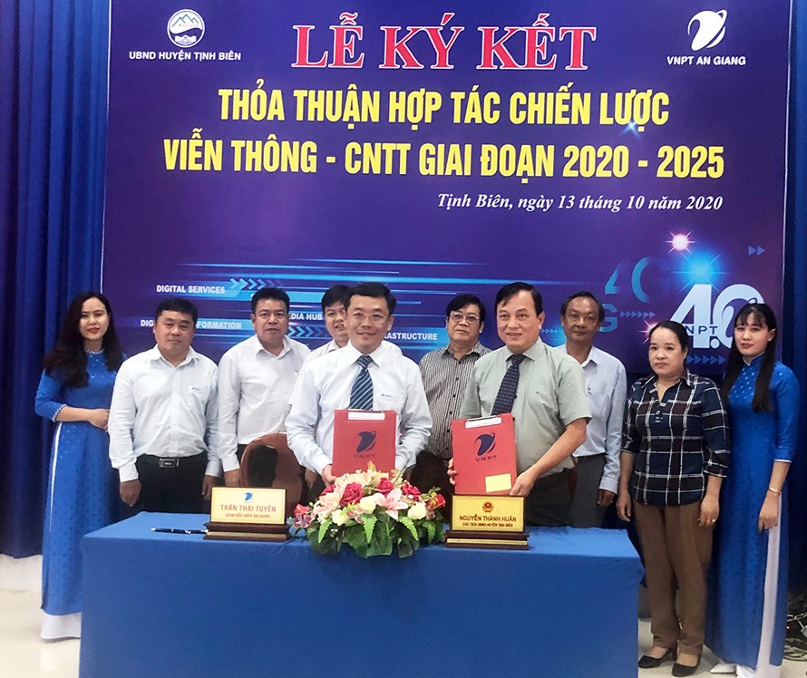 VNPT An Giang ký thỏa thuận hợp tác giai đoạn 2020-2025 với UBND huyện Tịnh Biên