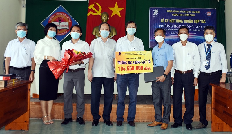 VNPT triển khai thí điểm giải pháp "Trường học không giấy tờ mức cơ bản" tại Khánh Hòa