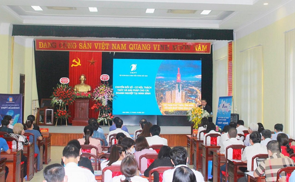 VNPT tham gia tổ chức chương trình chuyển đổi số trong Doanh nghiệp tại Ninh Bình