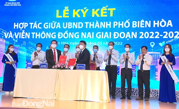 TP.Biên Hòa hợp tác với VNPT Đồng Nai để chuyển đổi số