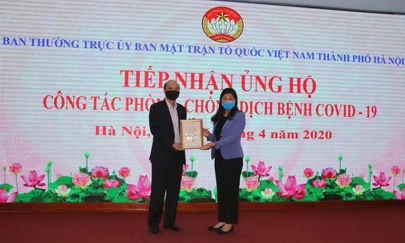 VNPT Hà Nội ủng hộ 300 triệu đồng chung tay phòng chống Covid-19