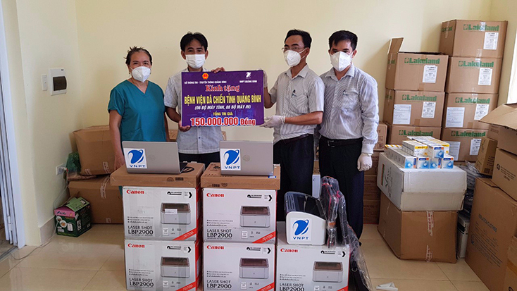 VNPT hỗ trợ trang thiết bị công nghệ thông tin cho khu điều trị Covid-19 tại Quảng Bình