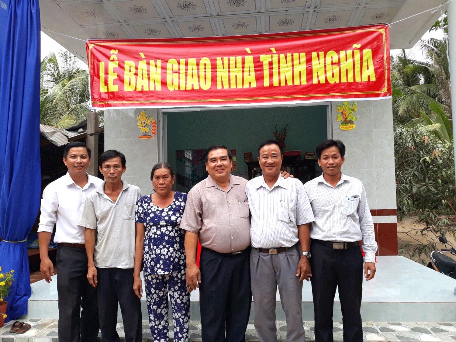 VNPT trao tặng nhà tình nghĩa cho gia đình chính sách khó khăn tại Vĩnh Long