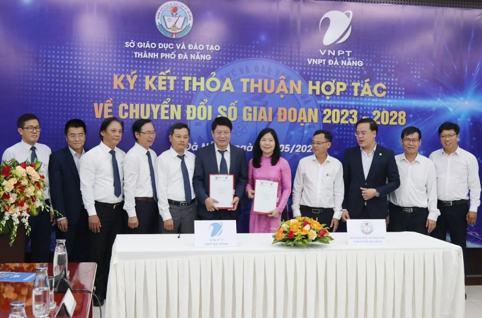 VNPT signs cooperation agreement with Da Nang Department of Education and Training