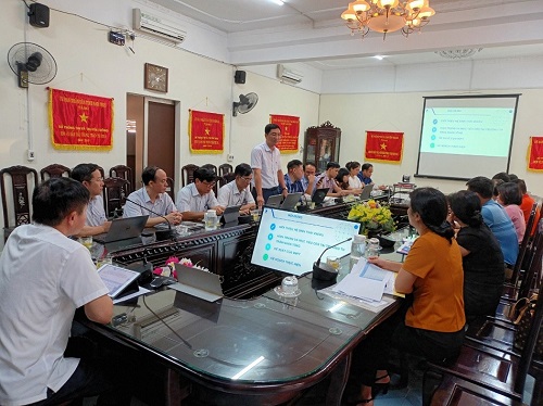VNPT tham dự hội thảo thí điểm mô hình chuyển đổi số trong trường học tại Nam Định