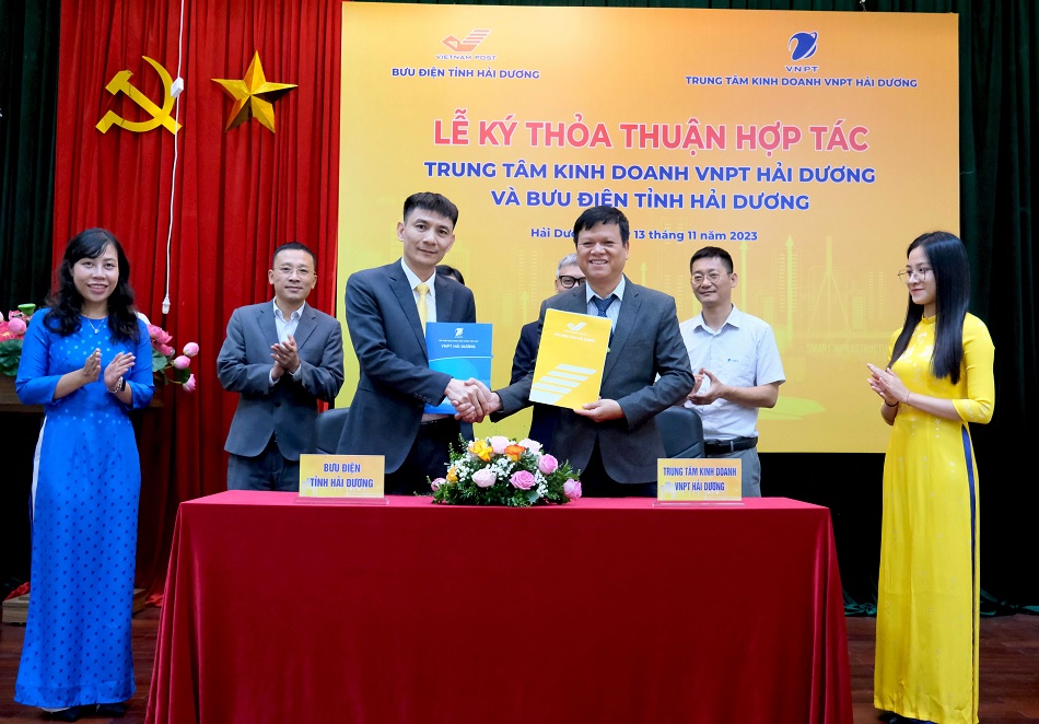 VNPT and Hai Duong Provincial Post Office sign cooperation agreement