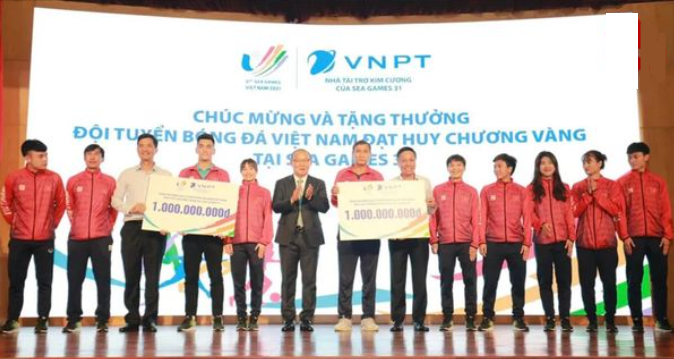 VNPT THƯỞNG NÓNG 2 TỶ ĐỒNG CHO ĐỘI TUYỂN BÓNG ĐÁ NAM VÀ NỮ VIỆT NAM