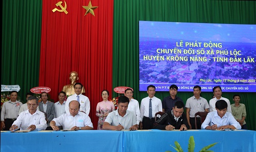VNPT đồng hành chuyển đổi số cùng xã Phú Lộc (Đắk Lắk)