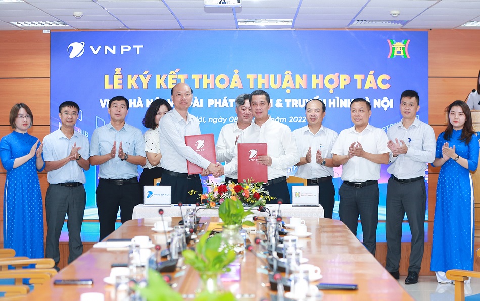 VNPT and Hanoi Radio and Television Station cooperate in digital transformation