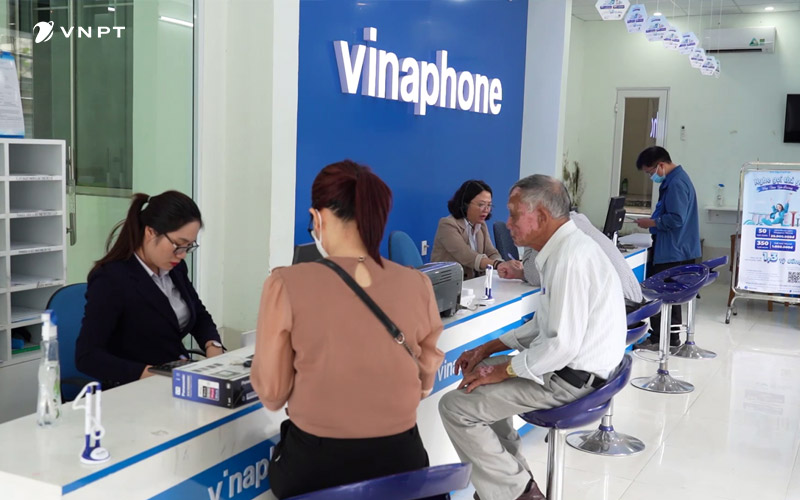 Hãy đến điểm giao dịch gần nhất để chuyển SIM trả sau sang trả trước VinaPhone