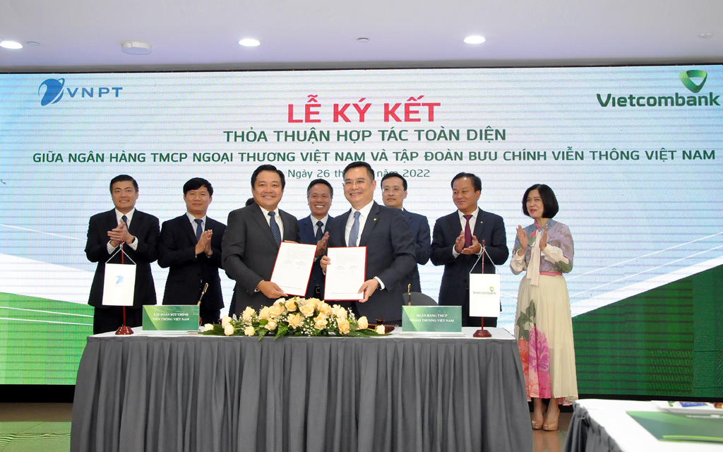 Vietcombank và Tập đoàn VNPT ký kết Thỏa thuận hợp tác toàn diện