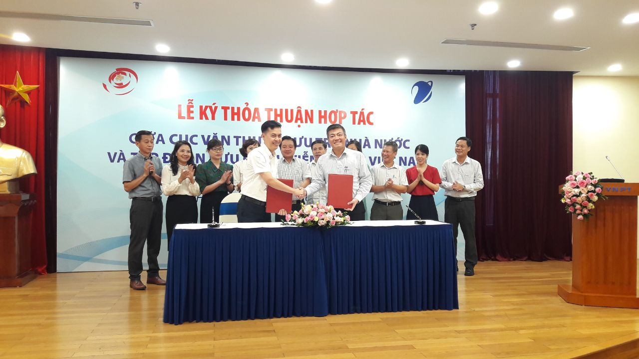 VNPT inks cooperation agreement with State Records And Archives Management Department Of Vietnam