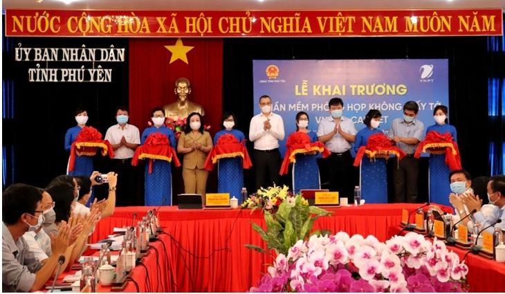 Phú Yên khai trương hệ thống phòng họp không giấy VNPT-eCabinet